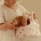 LITTLE DUTCH pliušinis šuniukas krepšelyje ESSENTIALS PINK