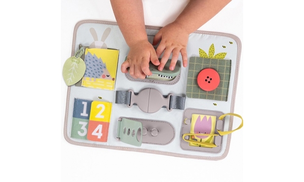 TAF TOYS lavinamasis žaislas ACTIVITY BUCLE BOARD